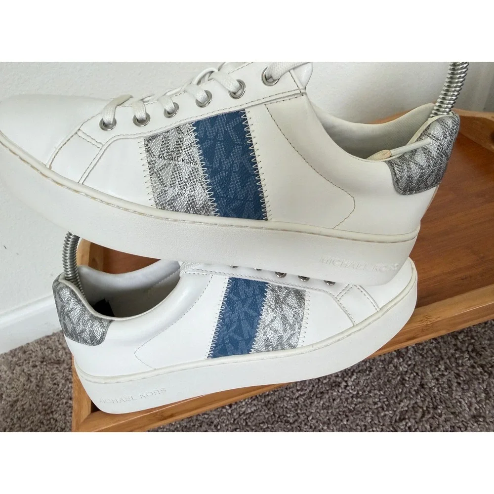 Michael Kors Poppy White Platform Sneakers Blue Silver Logo Stripe LS24J Sz 8.5